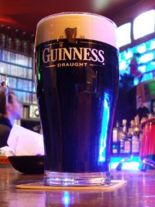 how many calories in a pint of guinness